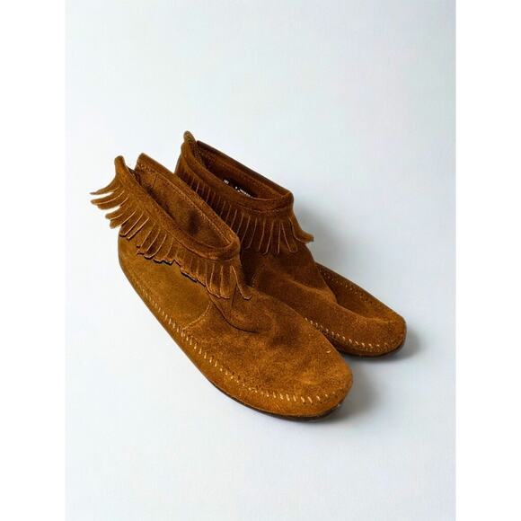 Minnetonka 283 Back Zip Fringe Ankle Boots Suede Brown Women’s Sz 9 w/ Box - Picture 2 of 16